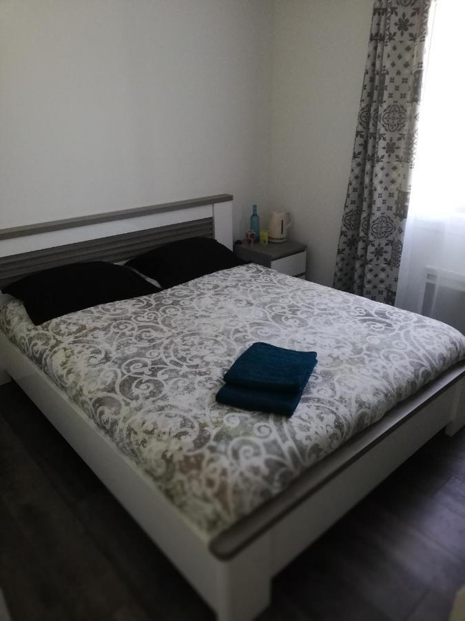 Chambre D'Hotes Chez Sandrine Guîtres Zewnętrze zdjęcie